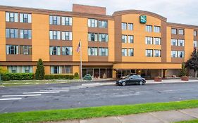 Quality Inn Massena